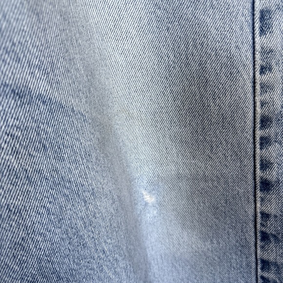 Levi's 505 Blue Jeans 35x30 Light Wash Straight Leg Distressed Work Jeans - Picture 5 of 13